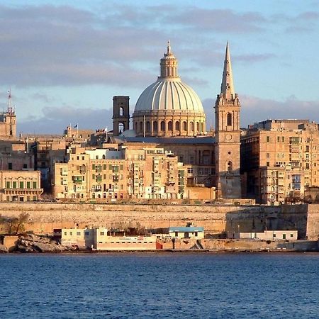 Marvellous 3Br Apartment In Central St Julians Saint Julian's エクステリア 写真
