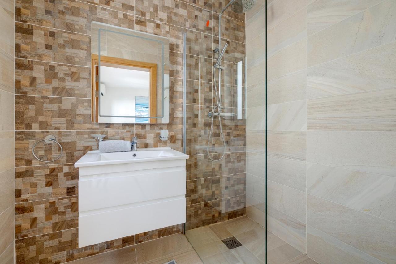 Marvellous 3Br Apartment In Central St Julians Saint Julian's エクステリア 写真