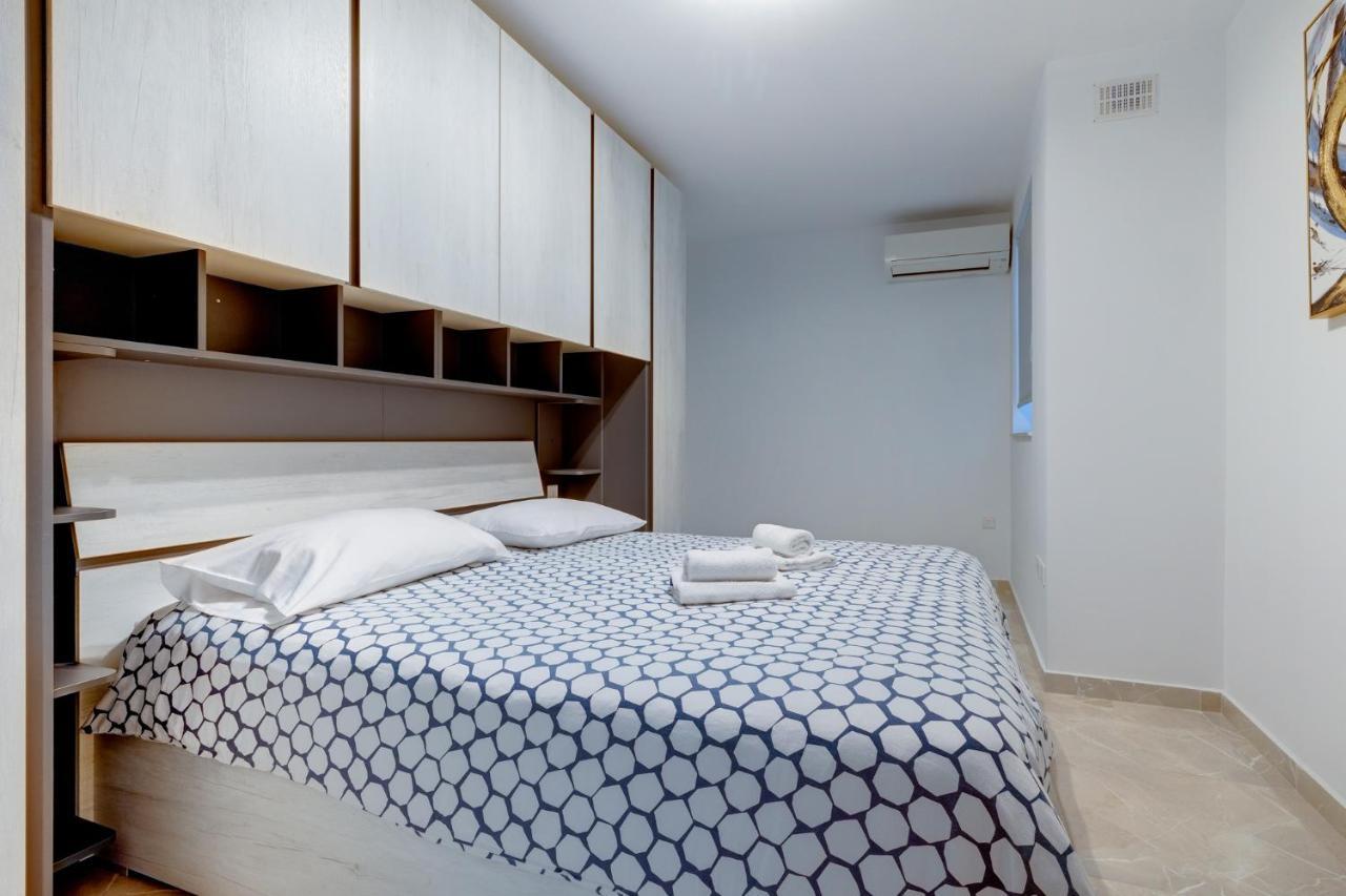 Marvellous 3Br Apartment In Central St Julians Saint Julian's エクステリア 写真